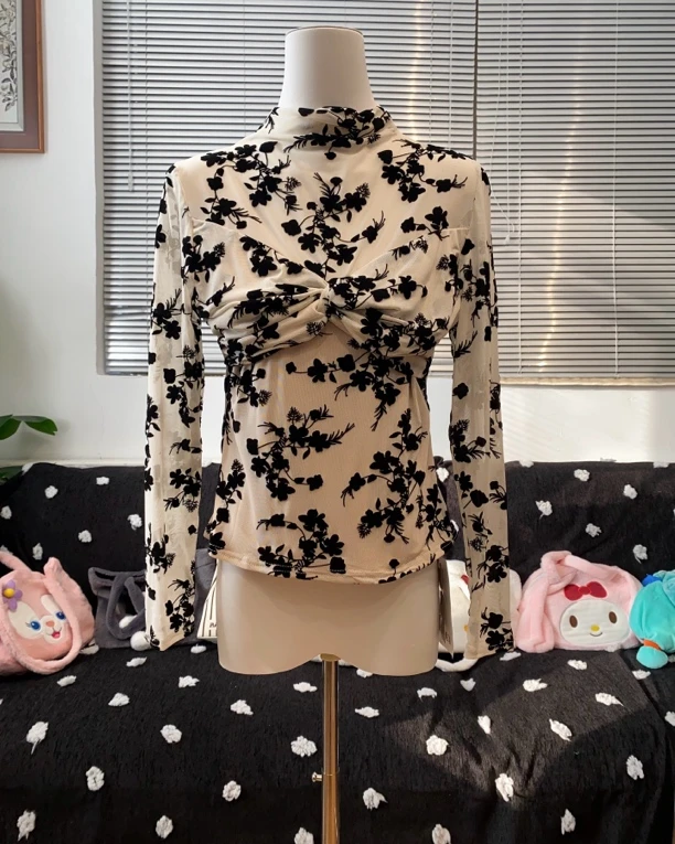 新疆包邮“浅韵荷风”6867#花花小衫(衣长51)