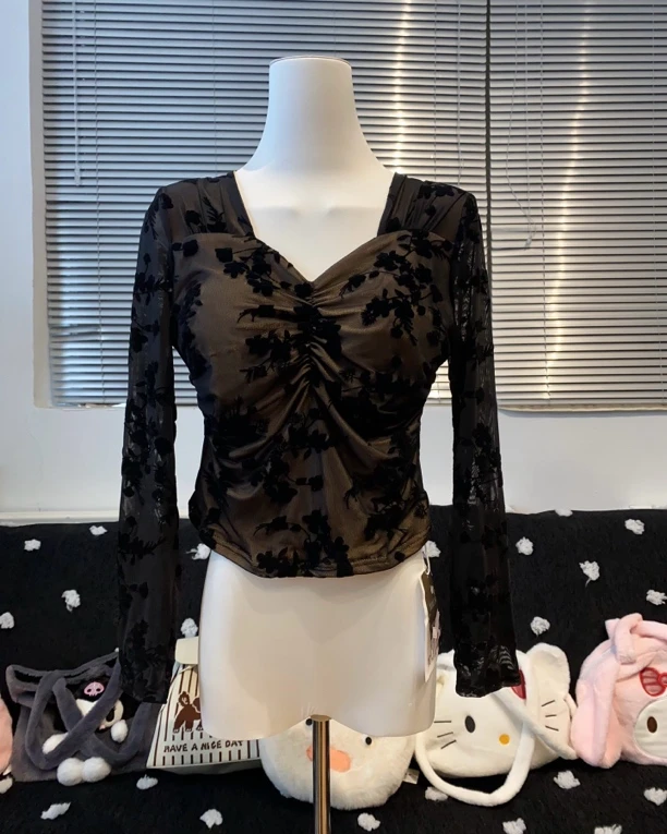 新疆包邮“金风绒韵”6862#带肩垫胸垫小衫(衣长49)