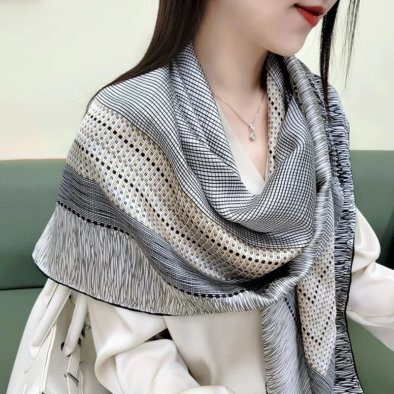 女士百搭丝巾香风方格110*110