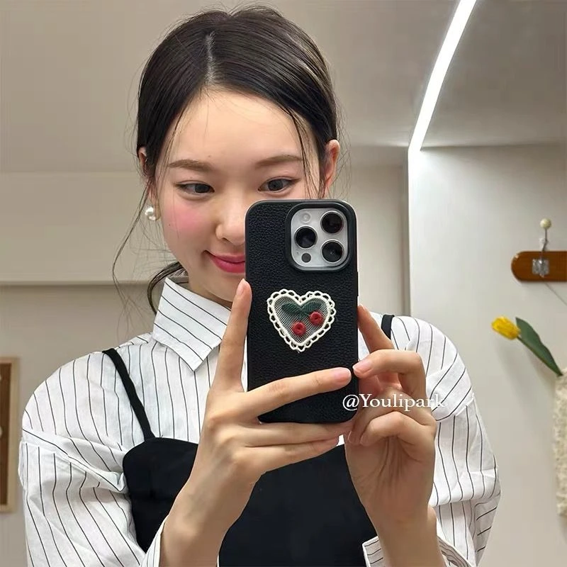 小众爱心蕾丝樱桃适用苹果16手机壳iPhone14promax女15/12/13软11