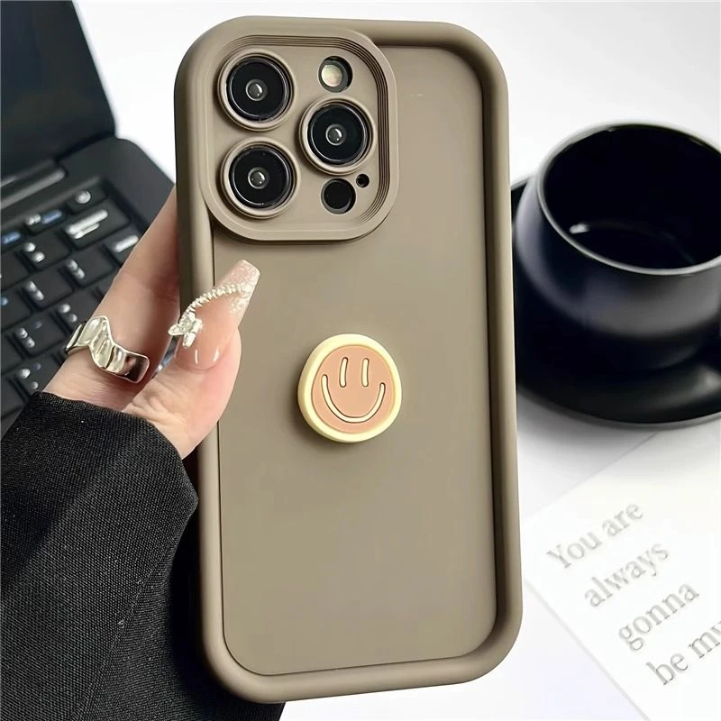 奶咖色笑脸iPhone14pro苹果13手机壳11新款12全包镜头防摔保护套