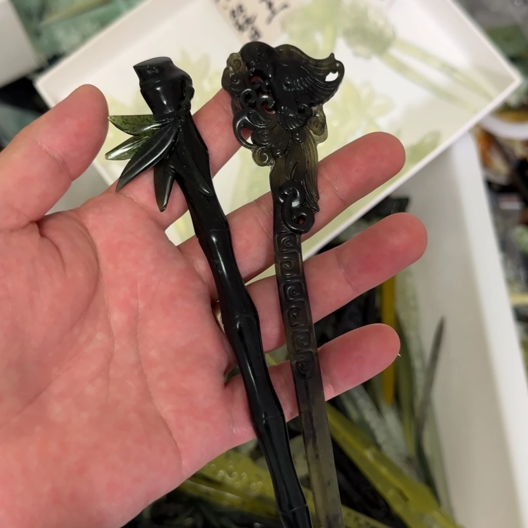 岫玉发饰未镶嵌蔻***呐