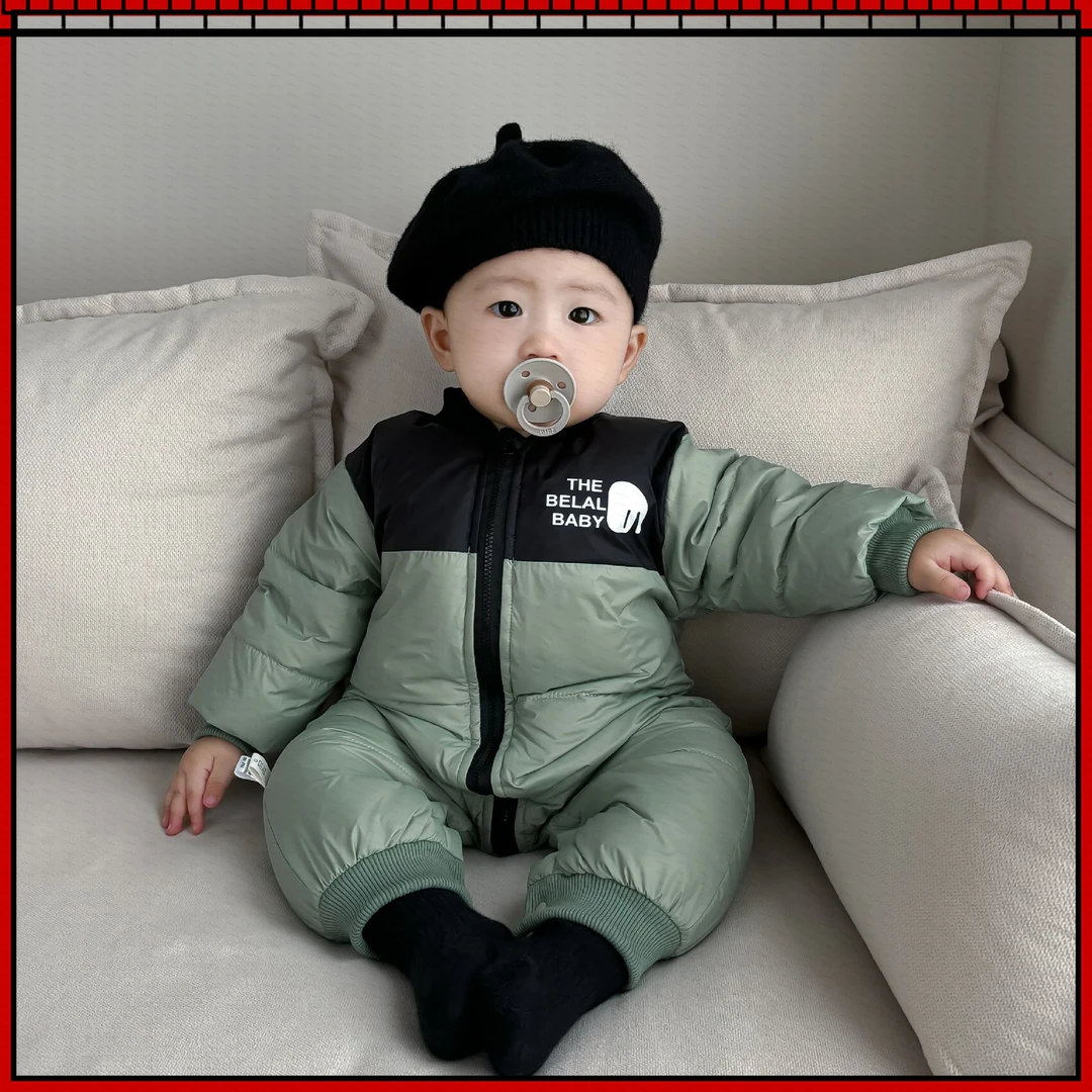新生儿冬季2024新款羽绒服男女宝宝拼色洋气外出保暖哈衣时髦爬服