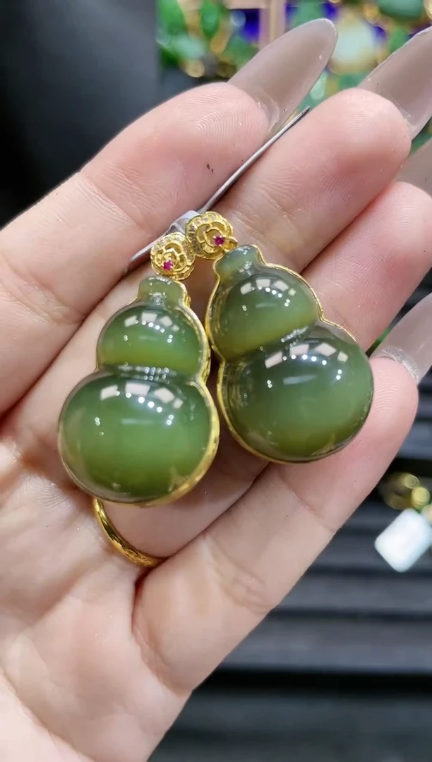 【闪购商品】和田玉吊坠18K金镶嵌35MM 带链子多样性发一