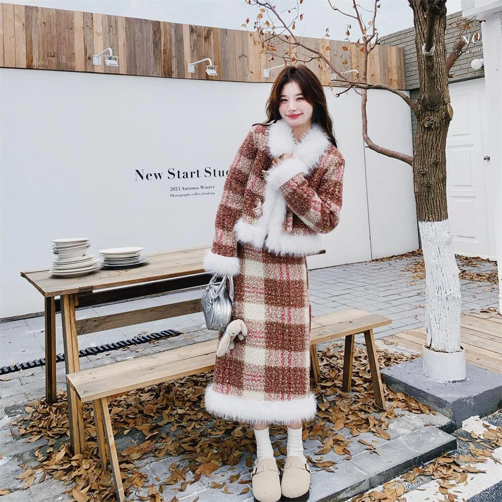 毛毛领格子毛呢套装裙女秋冬2024新款半身裙两件套盐系轻熟风气质