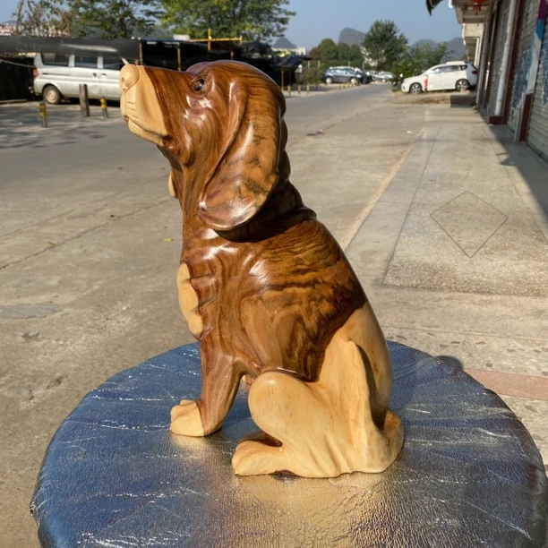 香樟木实木雕刻狗狗摆件家居装饰工艺品