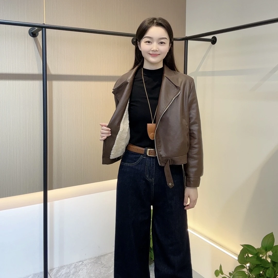 春季短款加绒新品女皮衣外套皮夹克外套