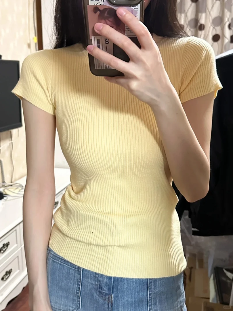 991-1000衣路时尚女装圆领半袖百搭紧身针织设计感显瘦纯色