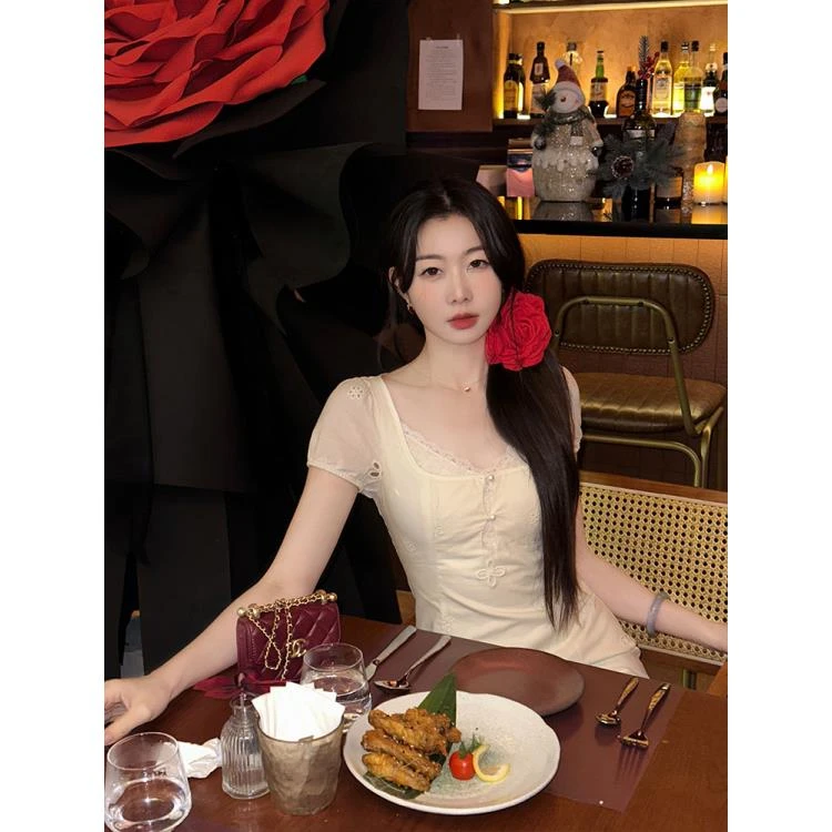 EIA一尧【淡颜少女】春夏纯欲法式气质连衣裙修身复古镂空刺绣长裙