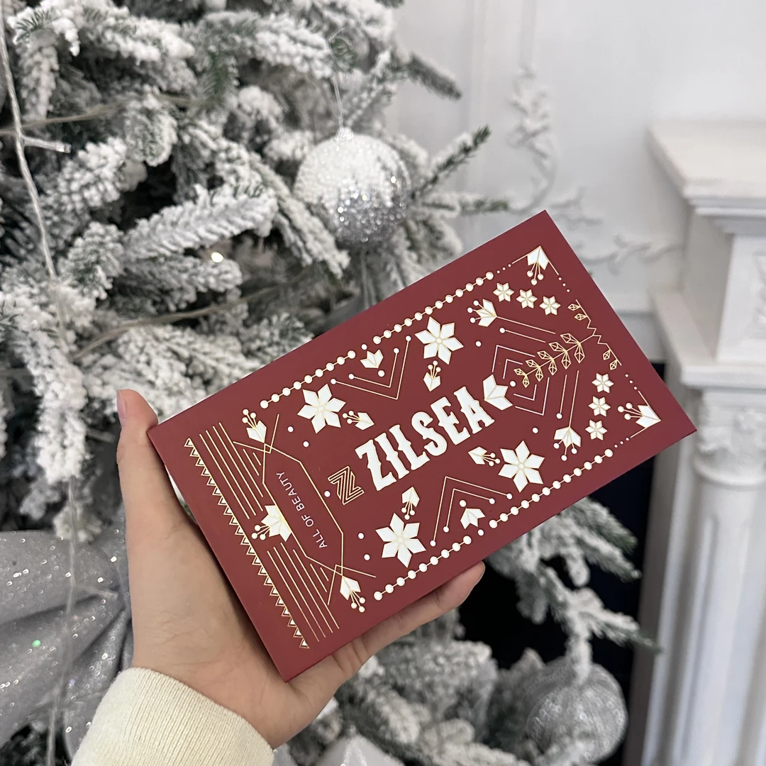 ZILSEA灿若星河套盒十八色眼影盘