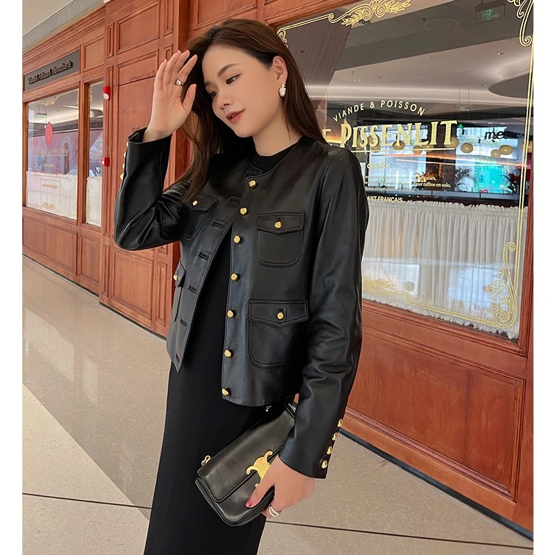 新款甜酷气质百搭时尚单排扣金属扣圆领羊皮皮衣外套女