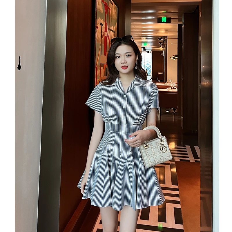 气质休闲衬衫裙短款条纹连衣裙超显瘦连衣裙