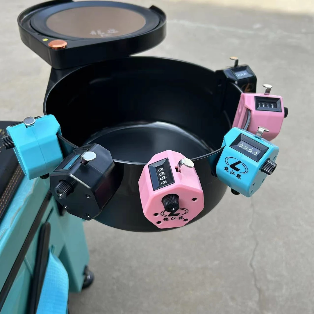 龙江龙龍江龍按压计数器适配食盒饵料盒鱼获可挂可拧螺丝孔径8mm