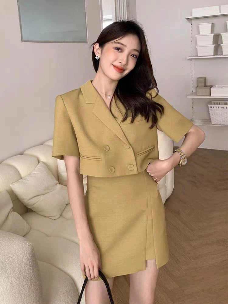 设计感小香风露背短款外套高腰半身短裙两件套装