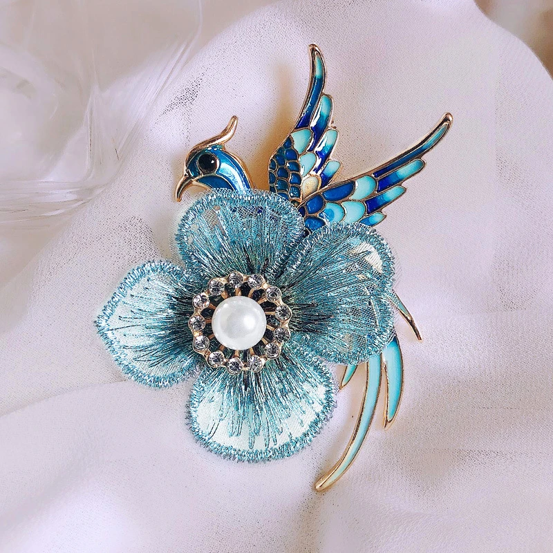 合金布艺胸针 手工刺绣胸针布花凤凰鸟别针服装配饰胸花