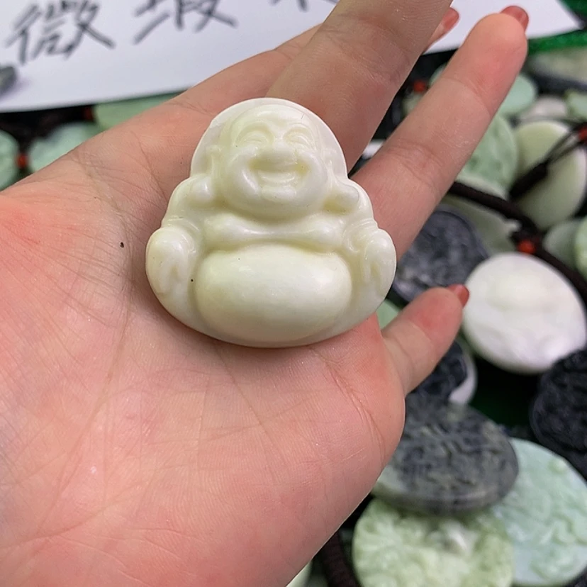 【闪购商品】蛇纹石玉颈饰未镶嵌