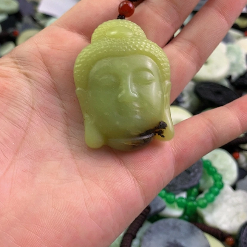 【闪购商品】蛇纹石玉颈饰未镶嵌