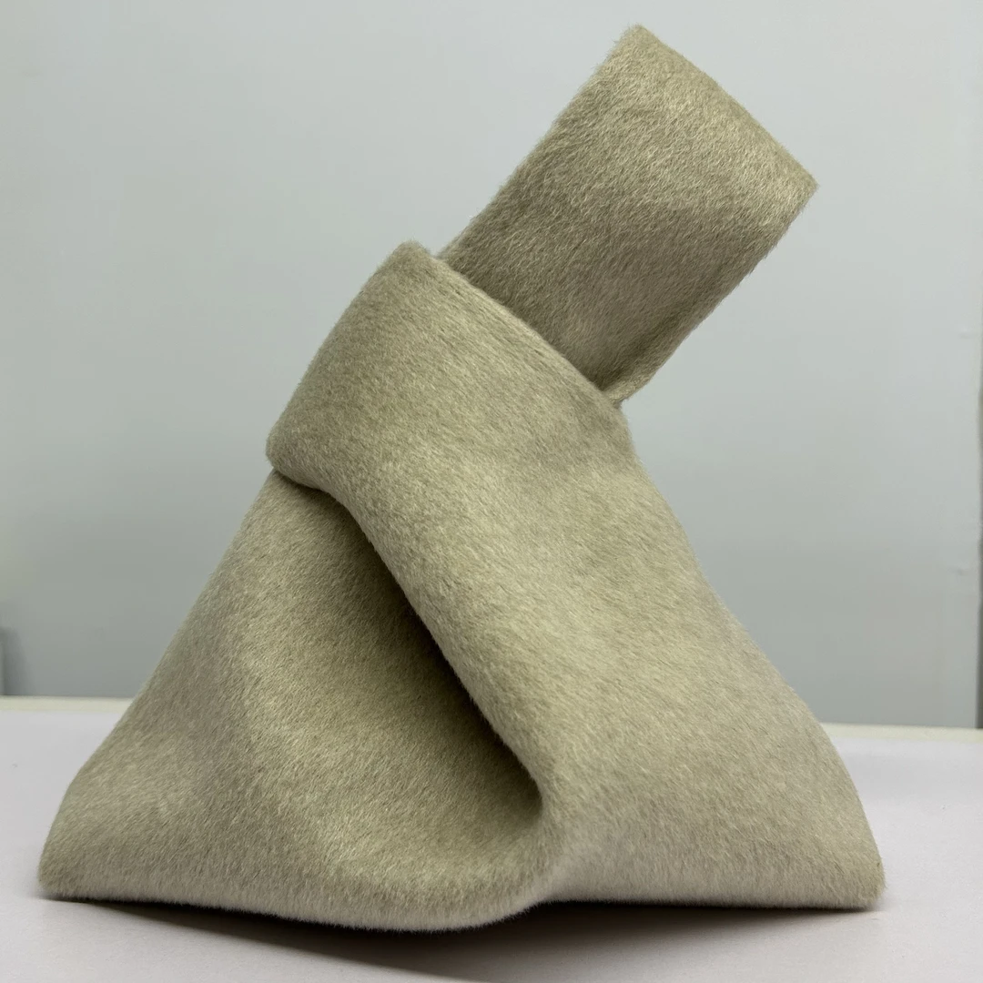 高级百搭手腕包 小山羊绒【14.4微米】