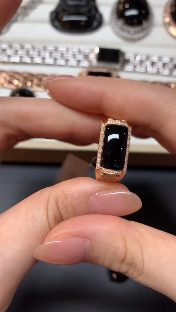 【闪购商品】翡翠戒指18K金镶嵌Z496|7980