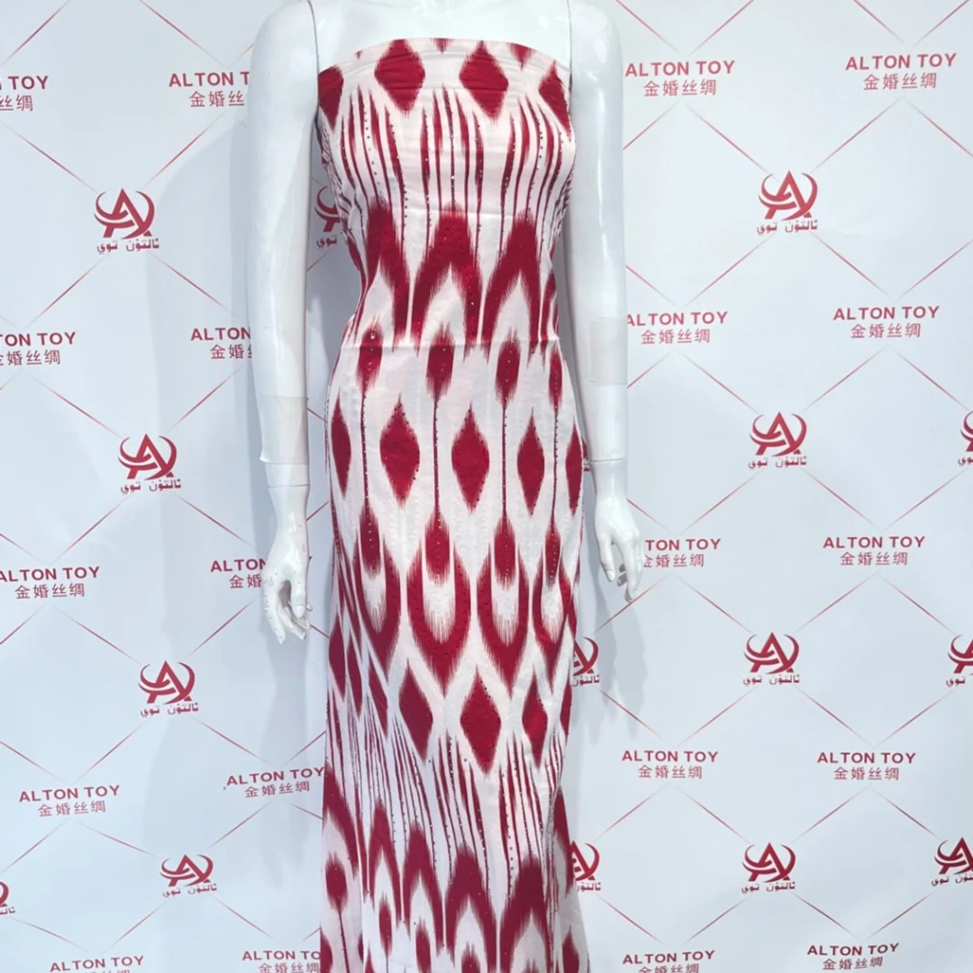 altuntoy 带钻艾特莱斯布料 新款艾特莱斯 艾特莱斯双面蚕丝丝绸