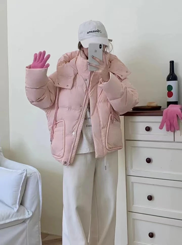 2024冬季新款羽绒服女短款连帽辫子加厚宽松保暖时尚白鸭绒外套