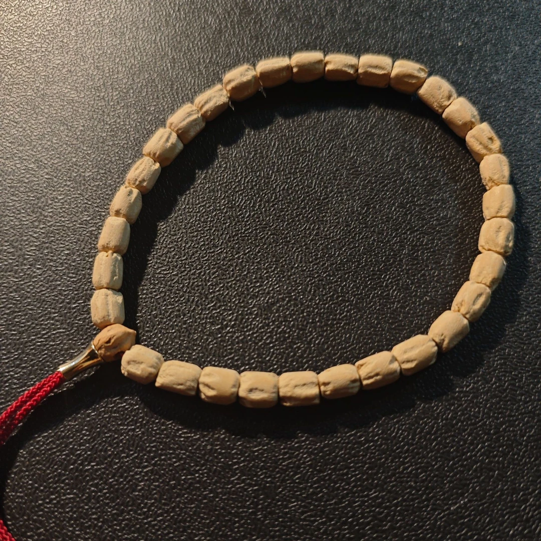 百香籽手持多种类多样式柏香籽