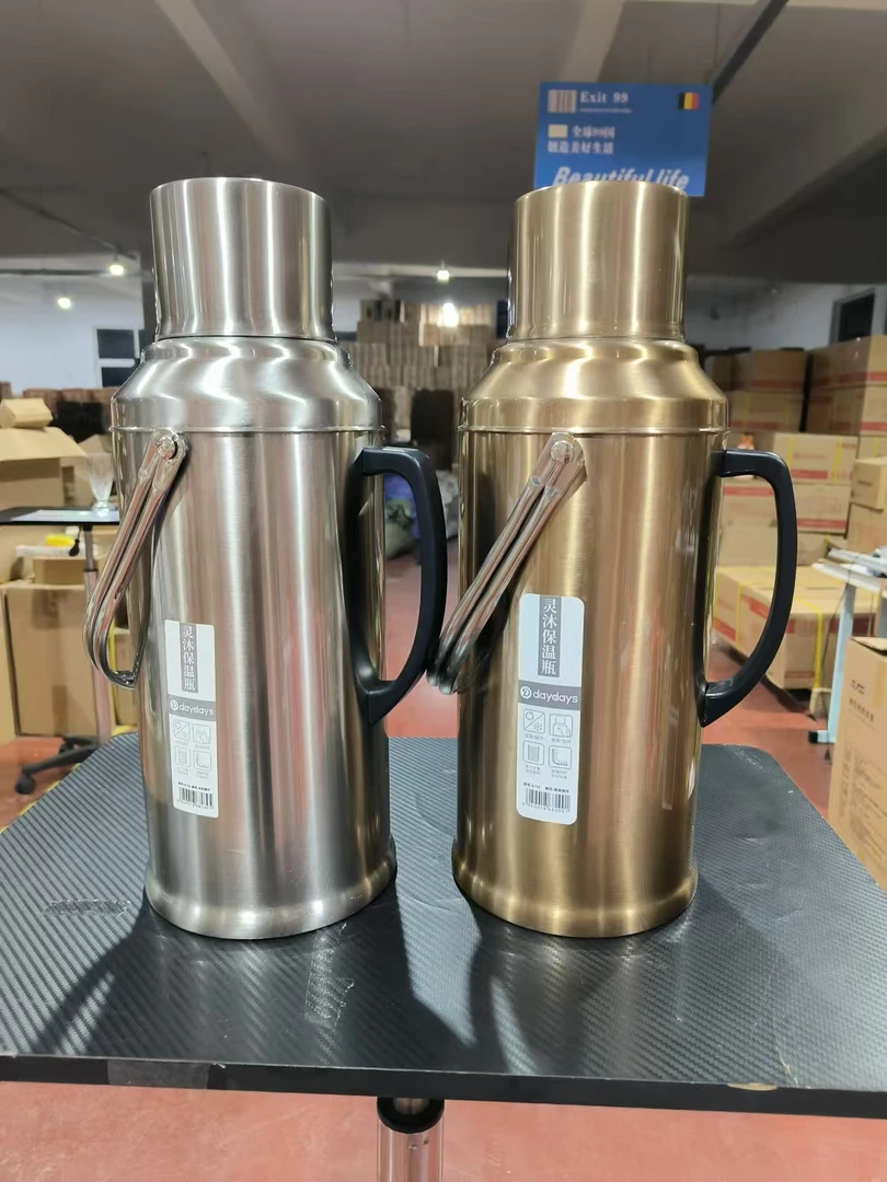 3200ML大容量不锈钢外壳耐热玻璃焖烧保温壶