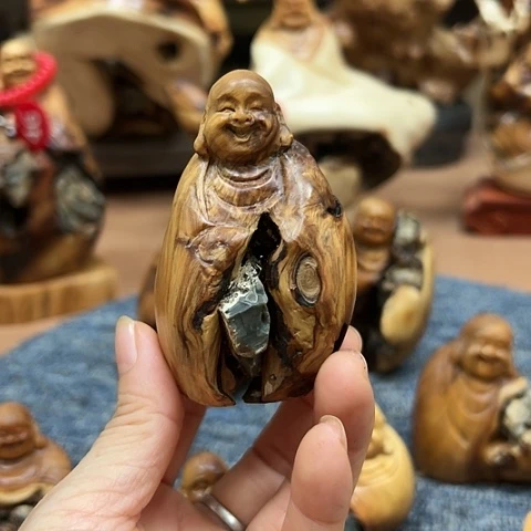 木太行崖柏手把摆件