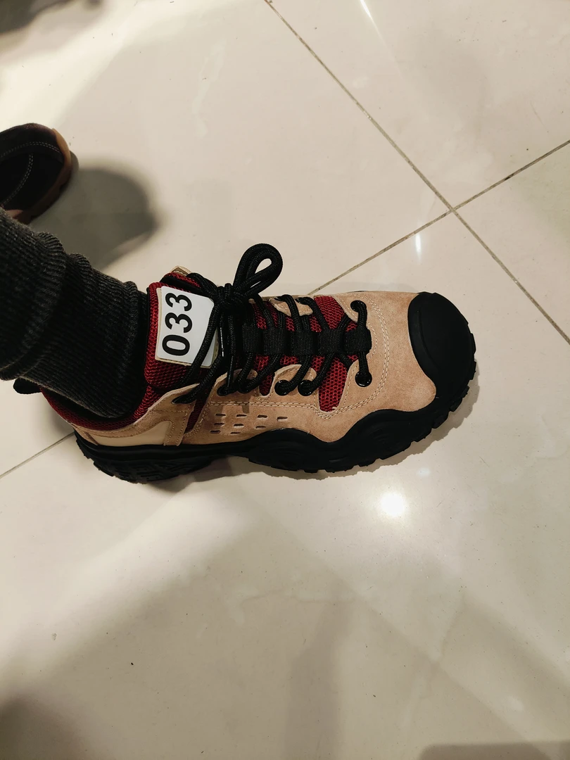 秋款撞色百搭运动鞋