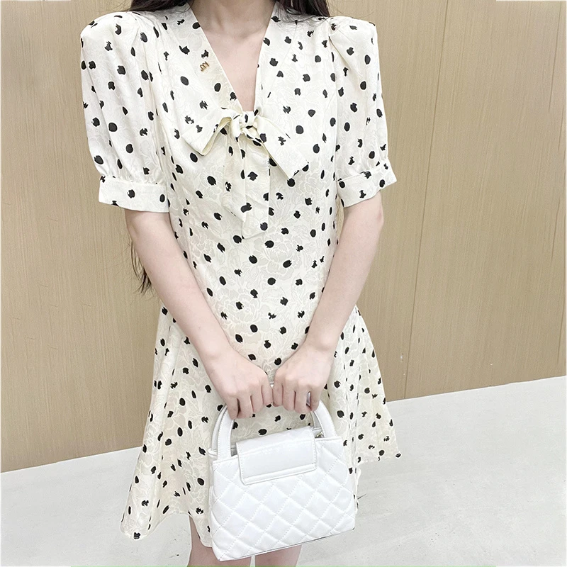 36708【J系列】优雅显瘦气质连衣裙DH5888