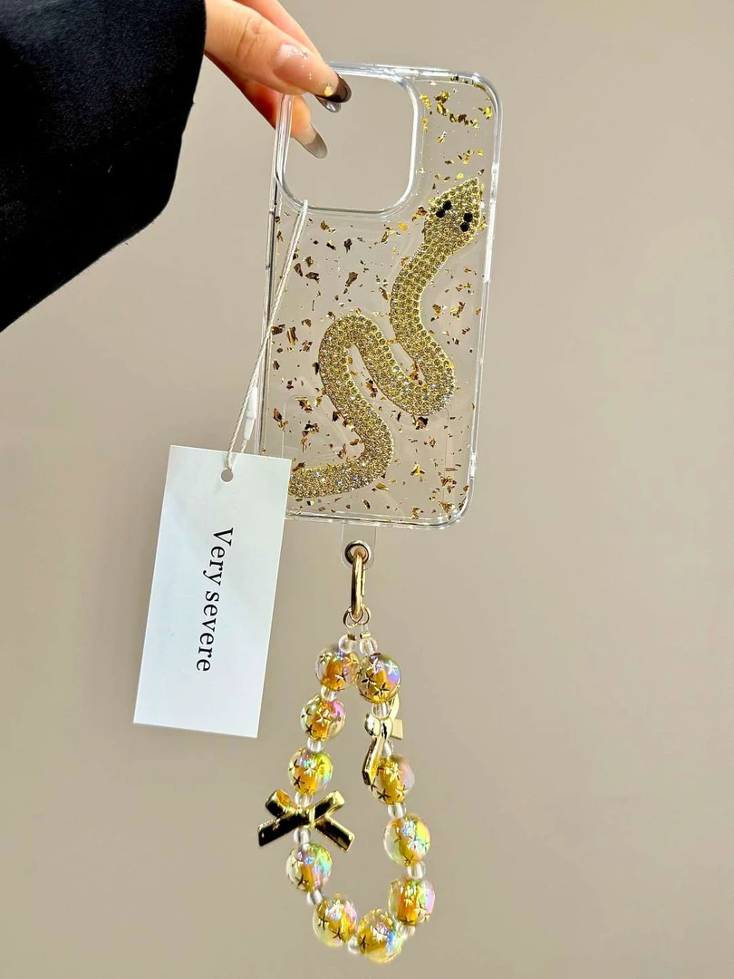 滴胶金箔闪钻蟒蛇适用苹果16promax手机壳iphone15珠链14挂绳13套