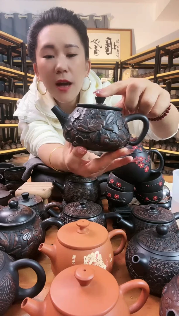 【闪购商品】陶瓷壶球孔 满雕 荷花 石瓢