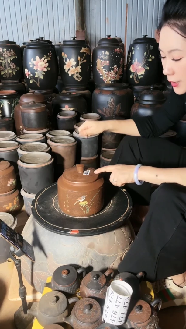 【闪购商品】壶瑕疵  锤纹  德中  彩填352