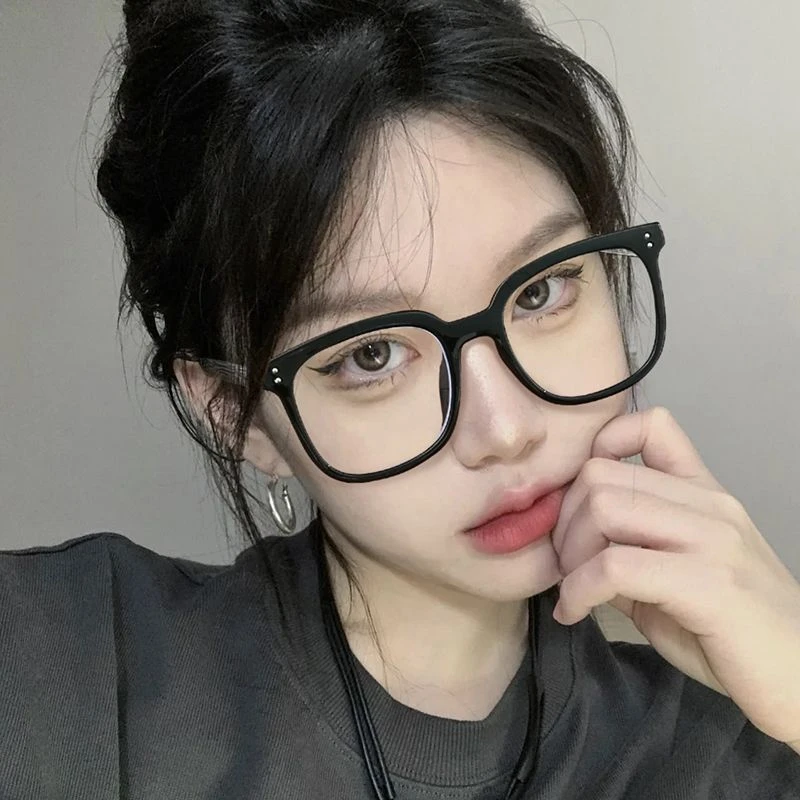 新款网红黑框素颜眼镜女韩版潮近视可配度数防蓝光防辐射平光镜男