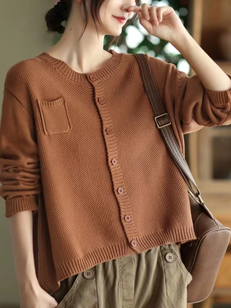 2269新品针织圆领单口袋纯色开衫毛衣