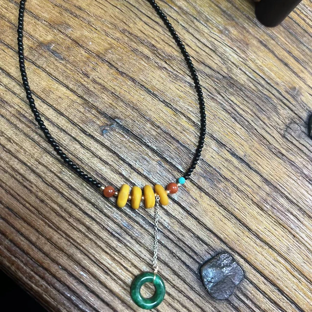 合金珐琅吊坠 茶语心饰分享黑色小珠链蜜饼吊坠小提溜项链