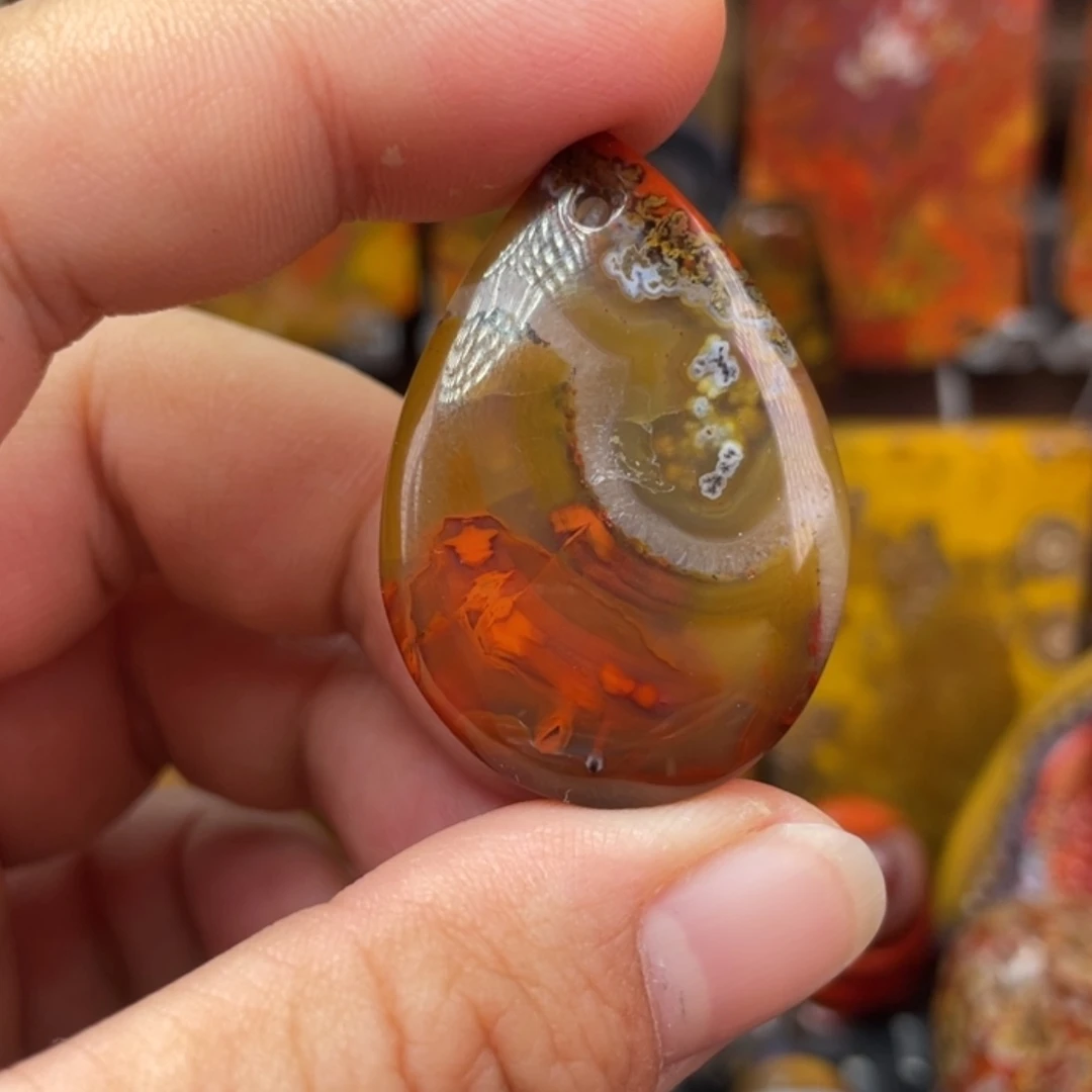 【闪购商品】玛瑙/玉髓颈饰未镶嵌微瑕