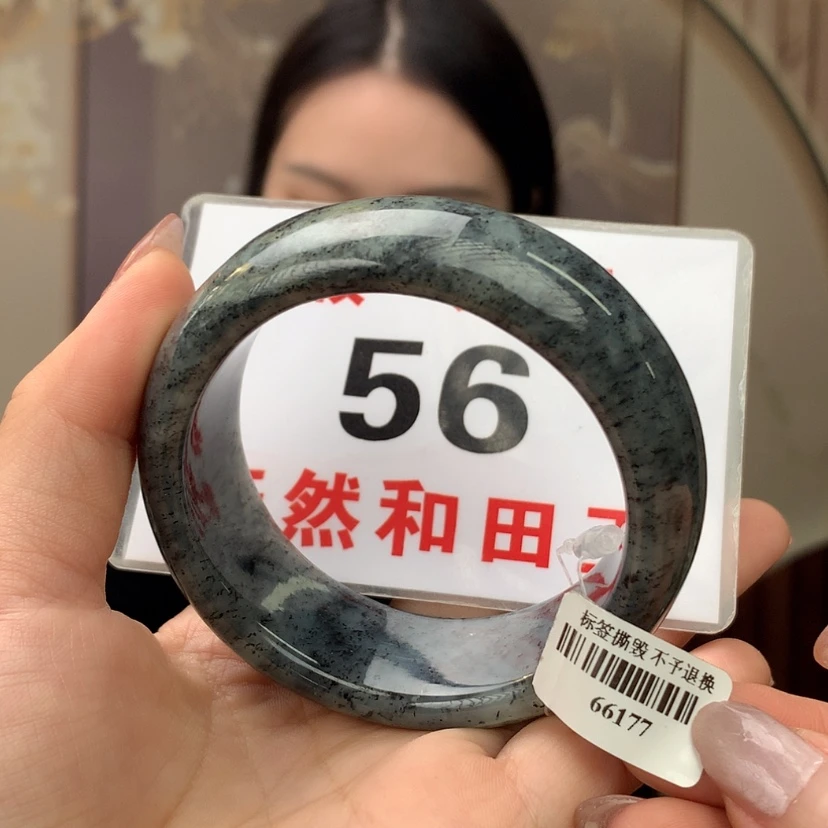 【闪购商品】和田玉手镯未镶嵌