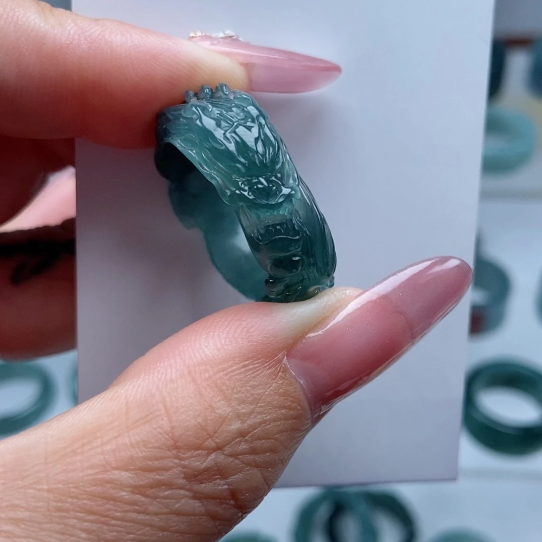 翡翠戒指未镶嵌L****版