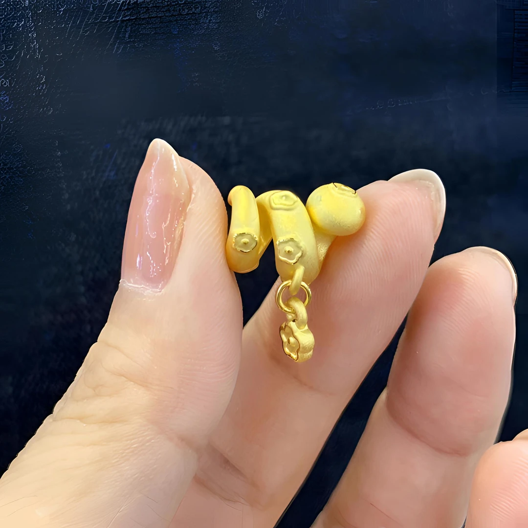 铜合金吊坠 卷卷蛇吊坠小众设计感黄金色梅花蛇可爱Q版设计感挂坠