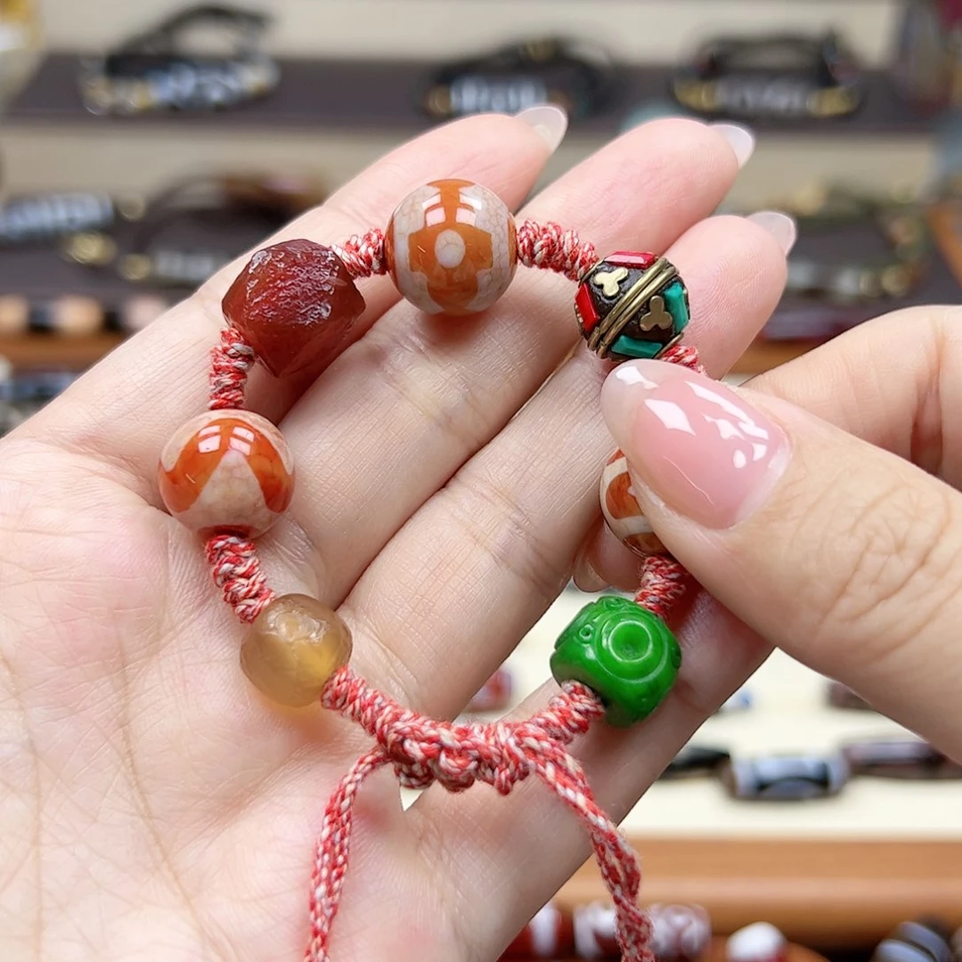 玛瑙/玉髓颈饰合金