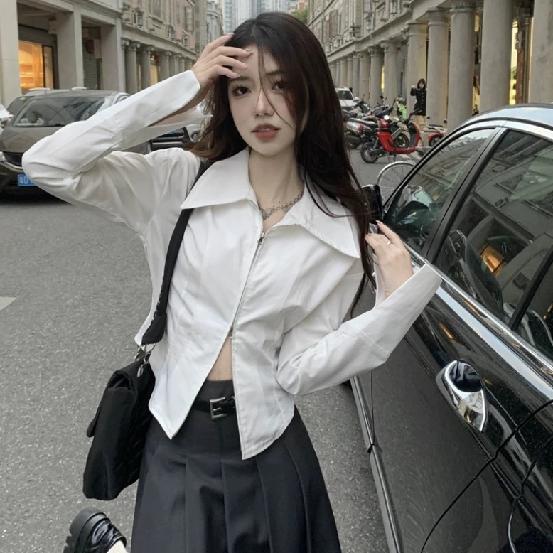 纯欲甜辣妹拉链白衬衫女内搭春秋设计感别致短款上衣收腰打底衬衣