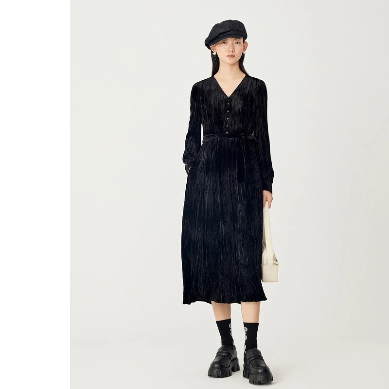 AUM/噢姆女士气质提花复古蕾丝收腰优雅连衣裙M1DE41866