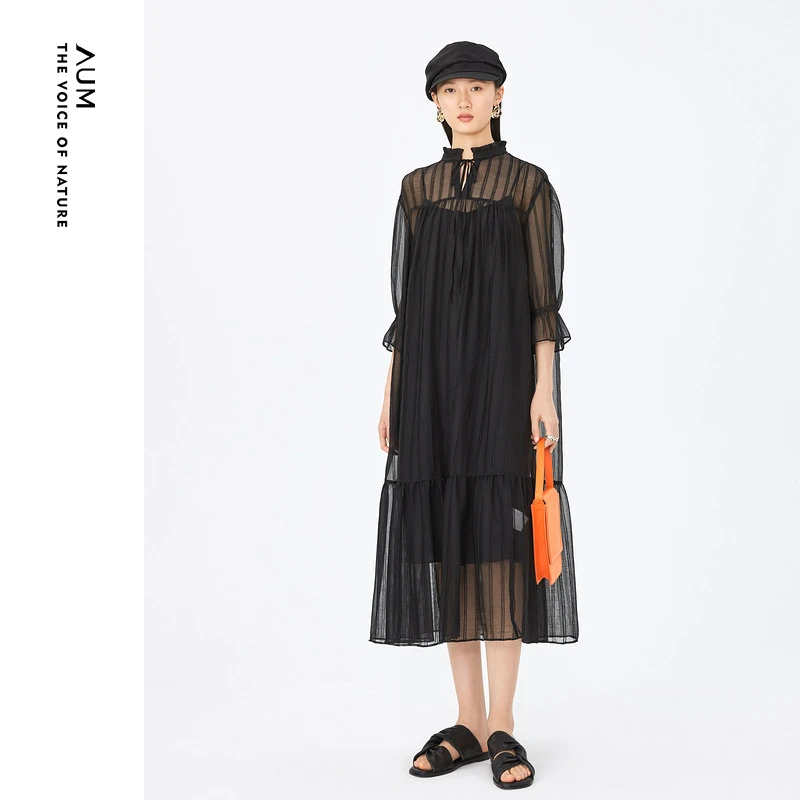 AUM时尚夏季黑色印花设计师优雅连衣裙M1DE23406