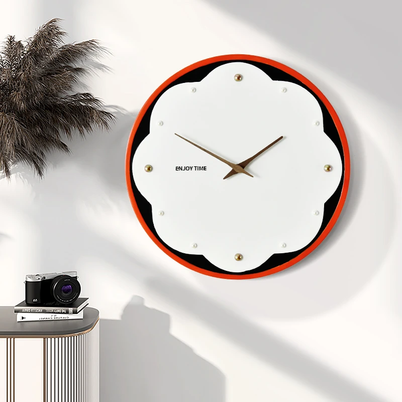 轻奢个性装饰钟表挂钟客厅简约现代家用时尚网红艺术餐厅时钟创意
