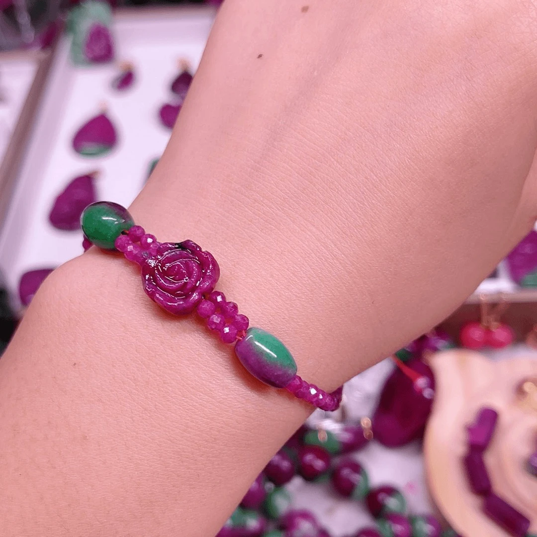 红宝石花花手链超级漂亮