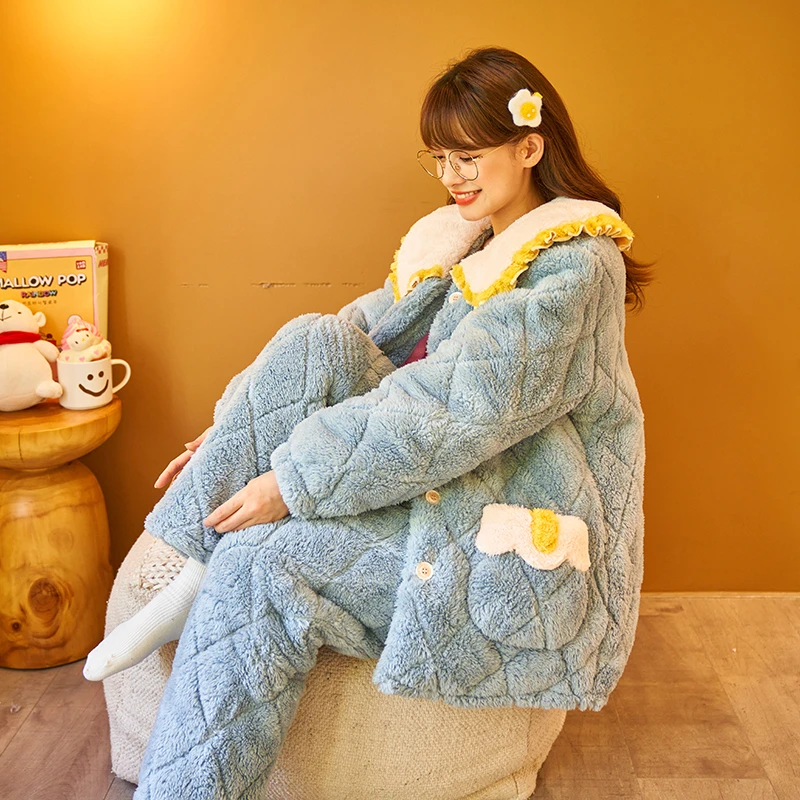 睡衣女冬季三层夹棉加厚连帽可外穿保暖家居服法兰绒新款套装8602
