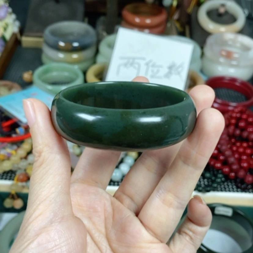 【闪购商品】和田玉手镯未镶嵌淳*