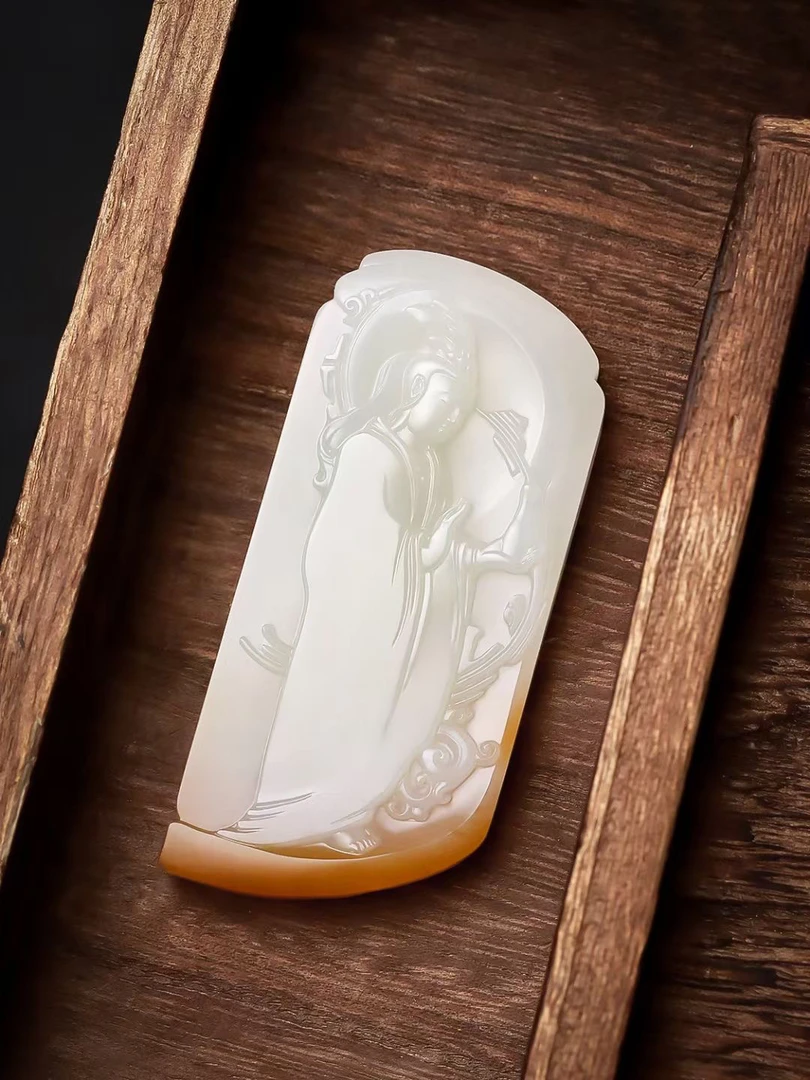 新疆且末金山净瓶观音51g牌型3*7