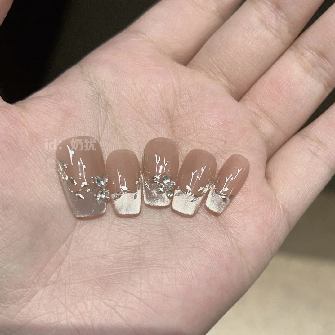 【月光女神】高品质裸茶美甲法式超闪香槟银手绘温柔纯手工穿戴甲